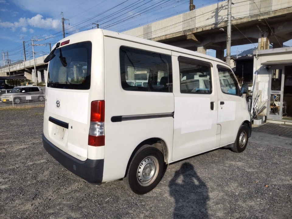 TOYOTA TOWN ACE