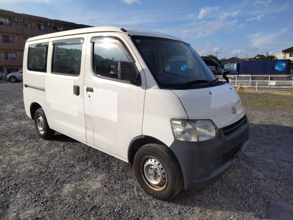 TOYOTA TOWN ACE