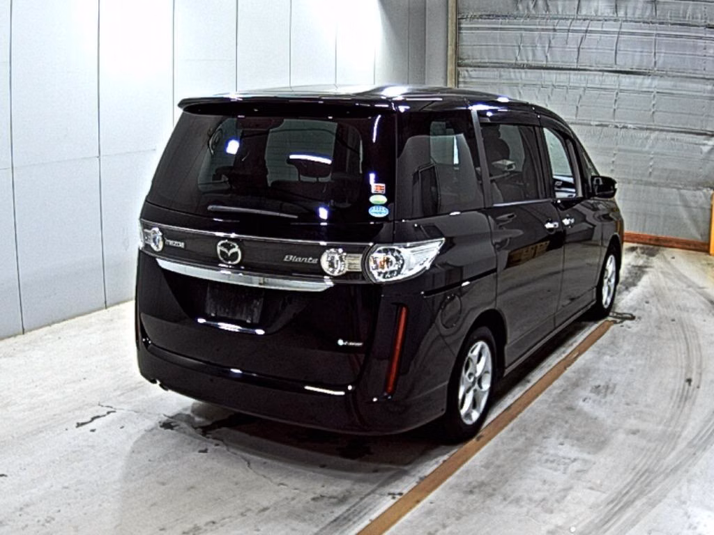 MAZDA BIANTE