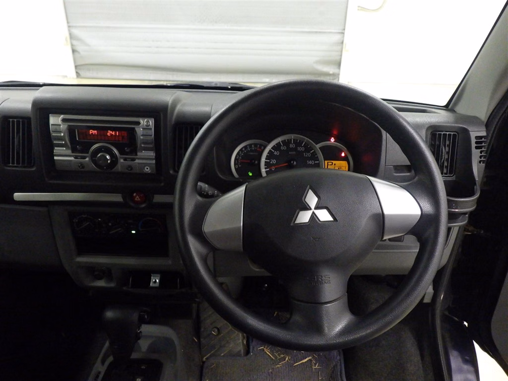 MITSUBISHI TOWN BOX
