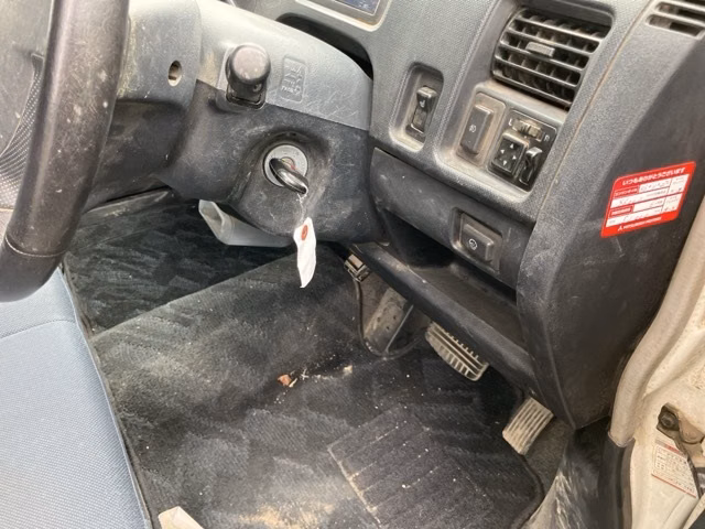 MITSUBISHI EK SPORT