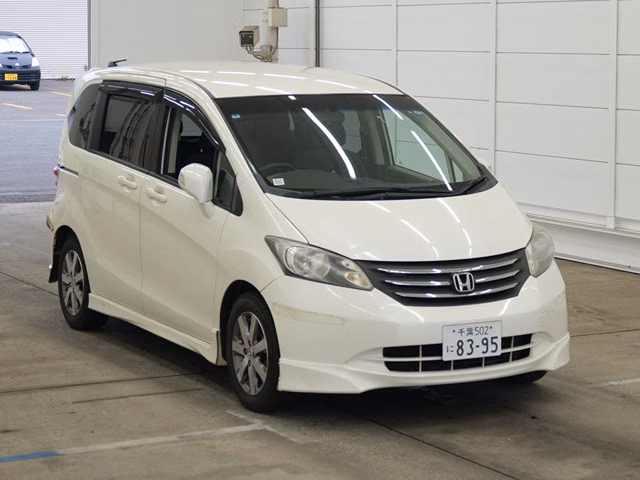 HONDA FREED