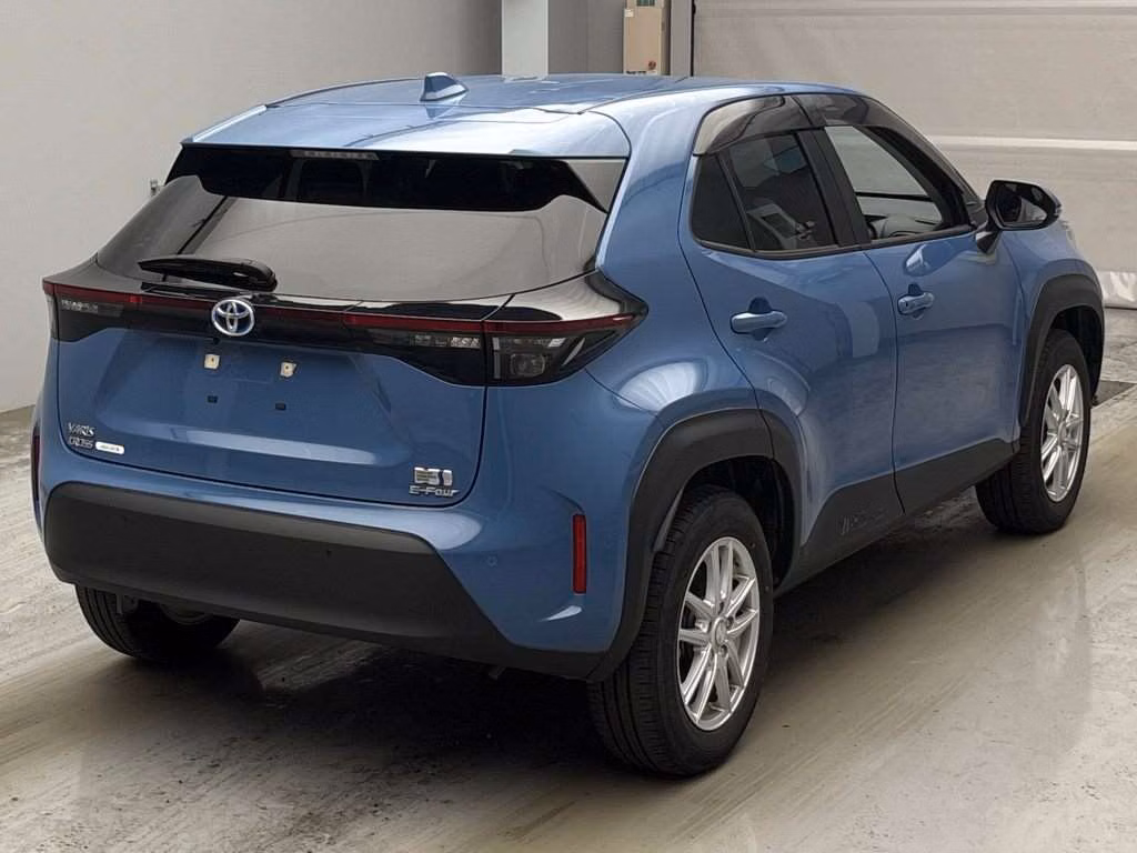 TOYOTA YARIS CROSS