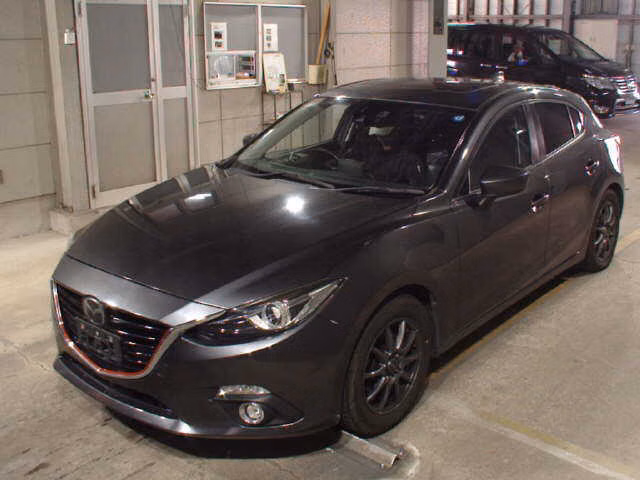 MAZDA AXELA
