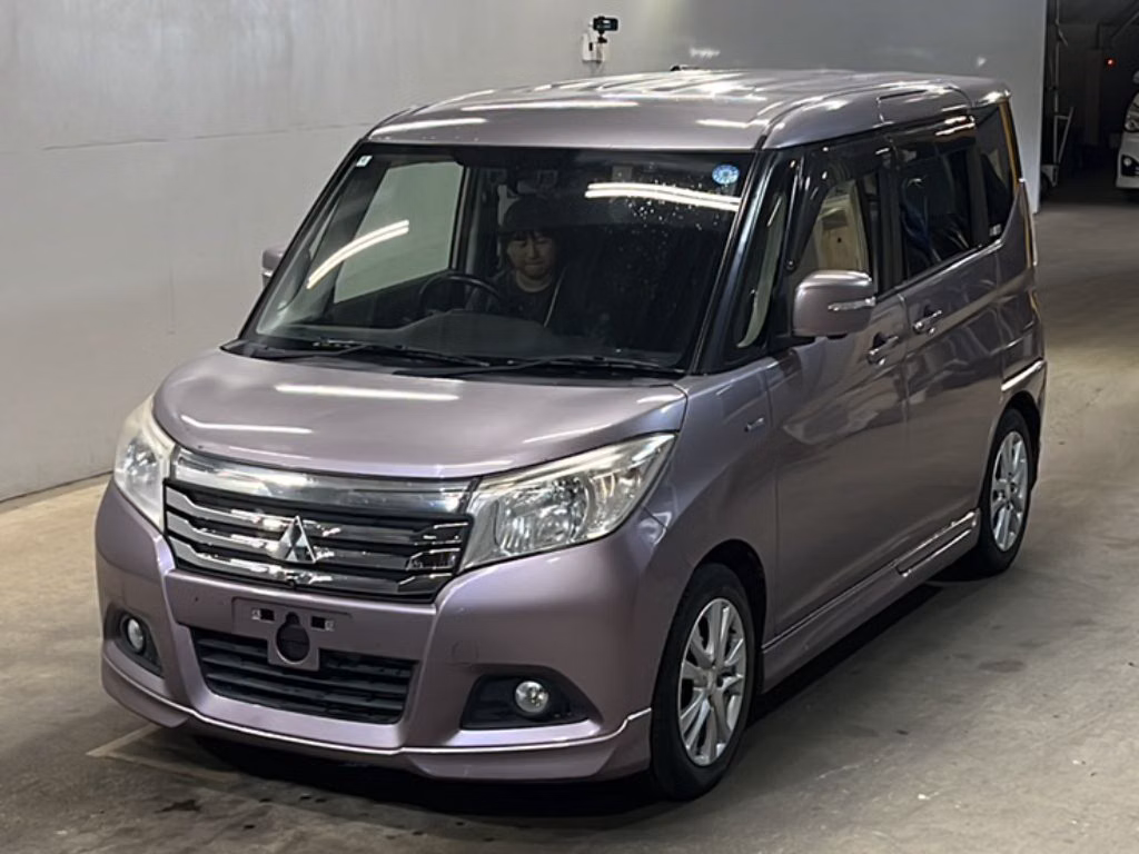 MITSUBISHI DELICA D:2