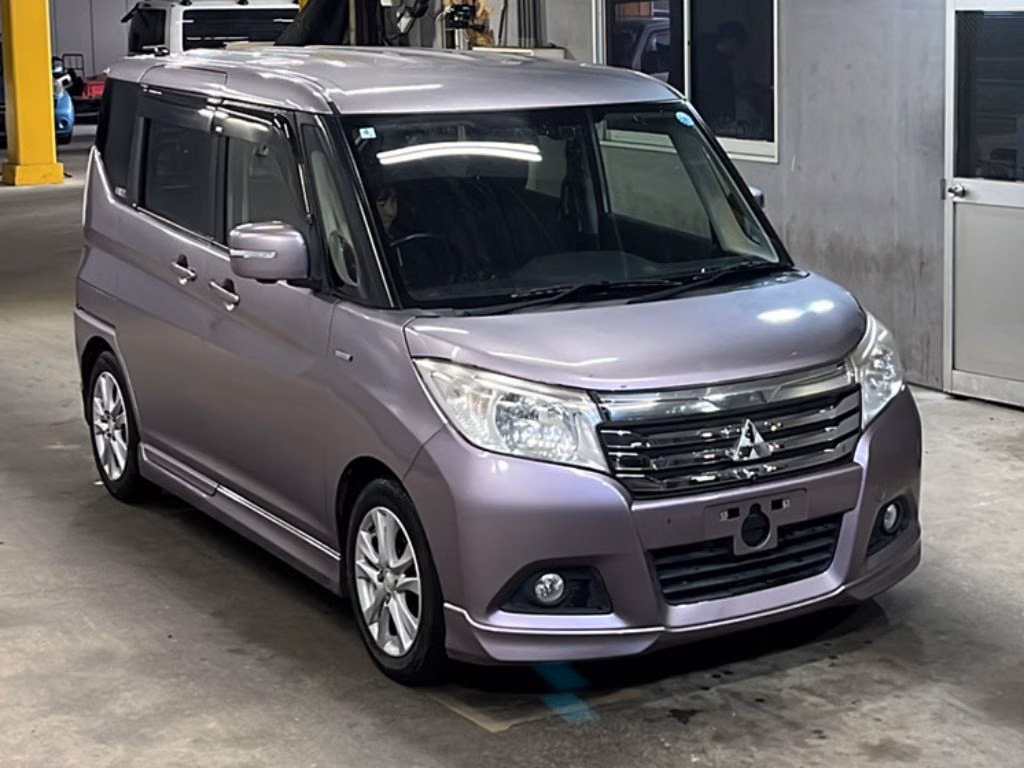 MITSUBISHI DELICA D:2