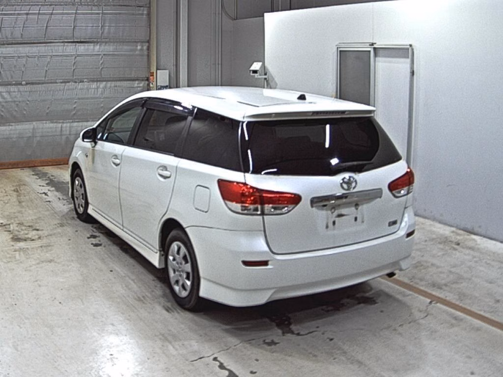 TOYOTA WISH