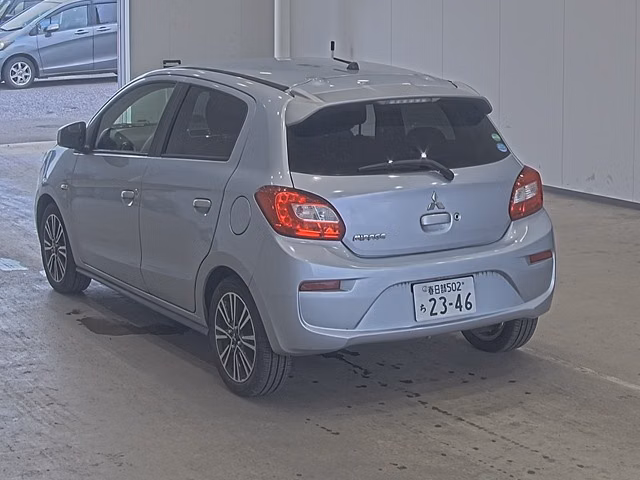 MITSUBISHI MIRAGE