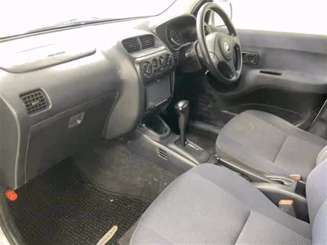 DAIHATSU TERIOS KID