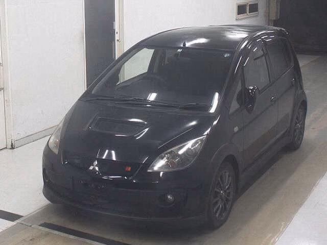 MITSUBISHI COLT