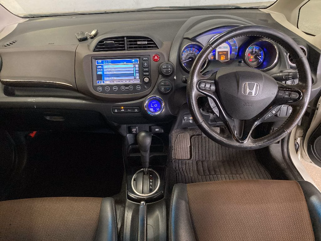 HONDA FIT SHUTTLE
