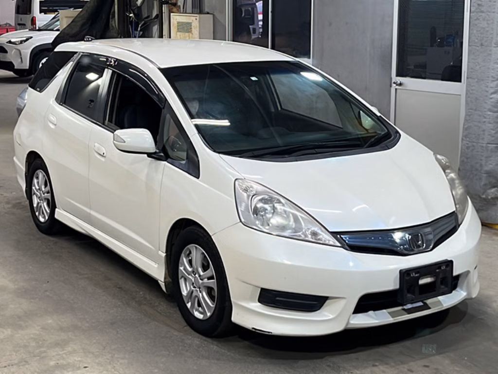 HONDA FIT SHUTTLE