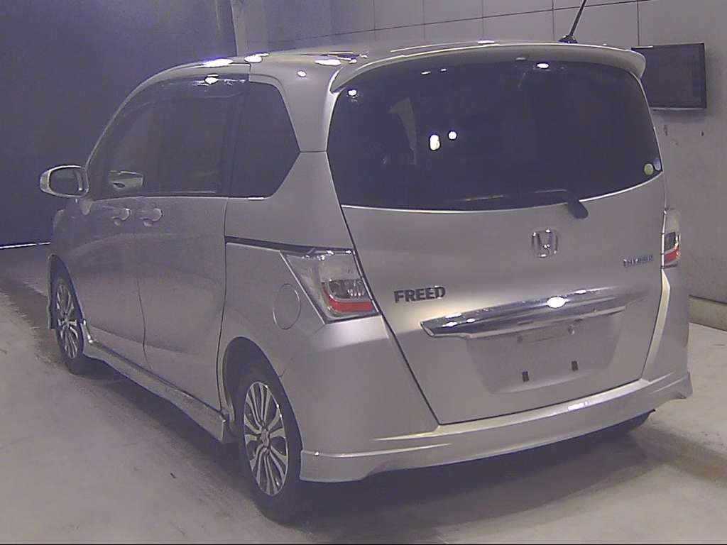 HONDA FREED