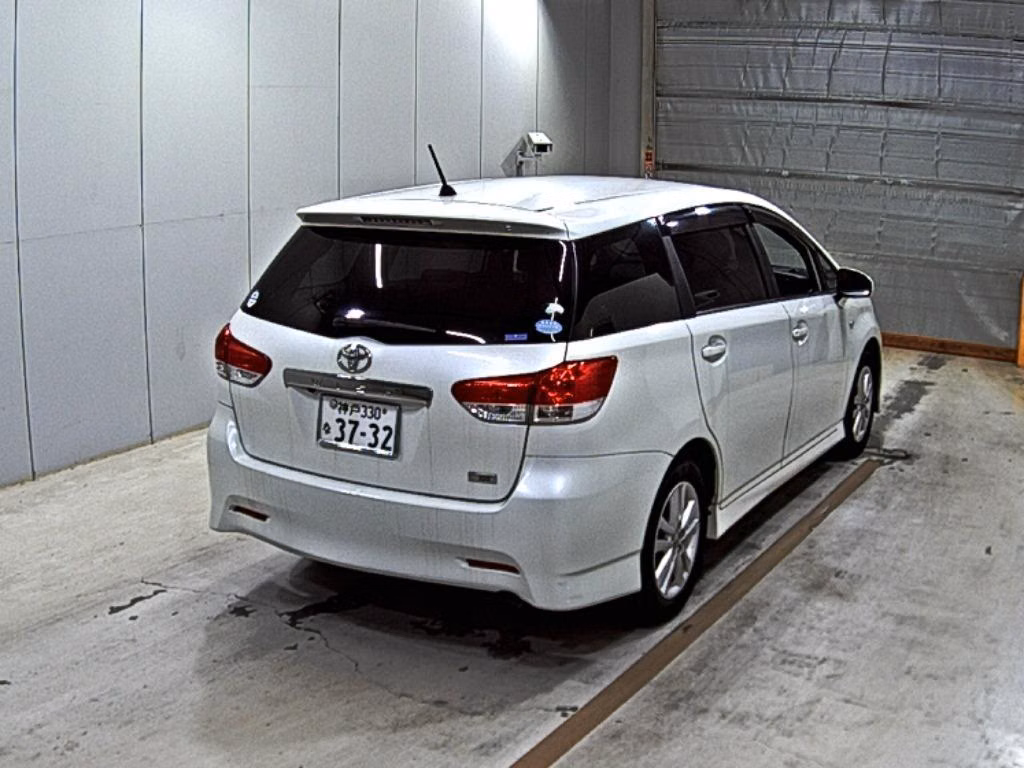 TOYOTA WISH