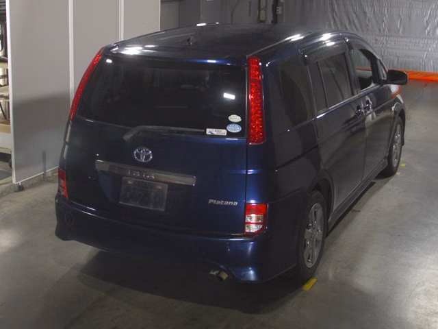 TOYOTA ISIS