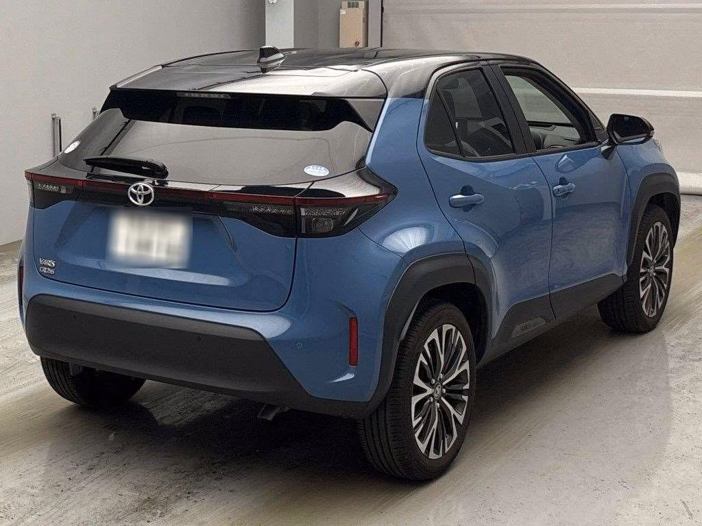 TOYOTA YARIS CROSS