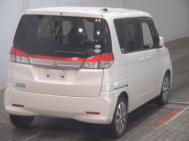 MITSUBISHI DELICA D:2