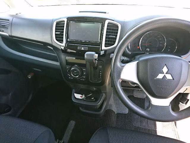 MITSUBISHI DELICA D:2