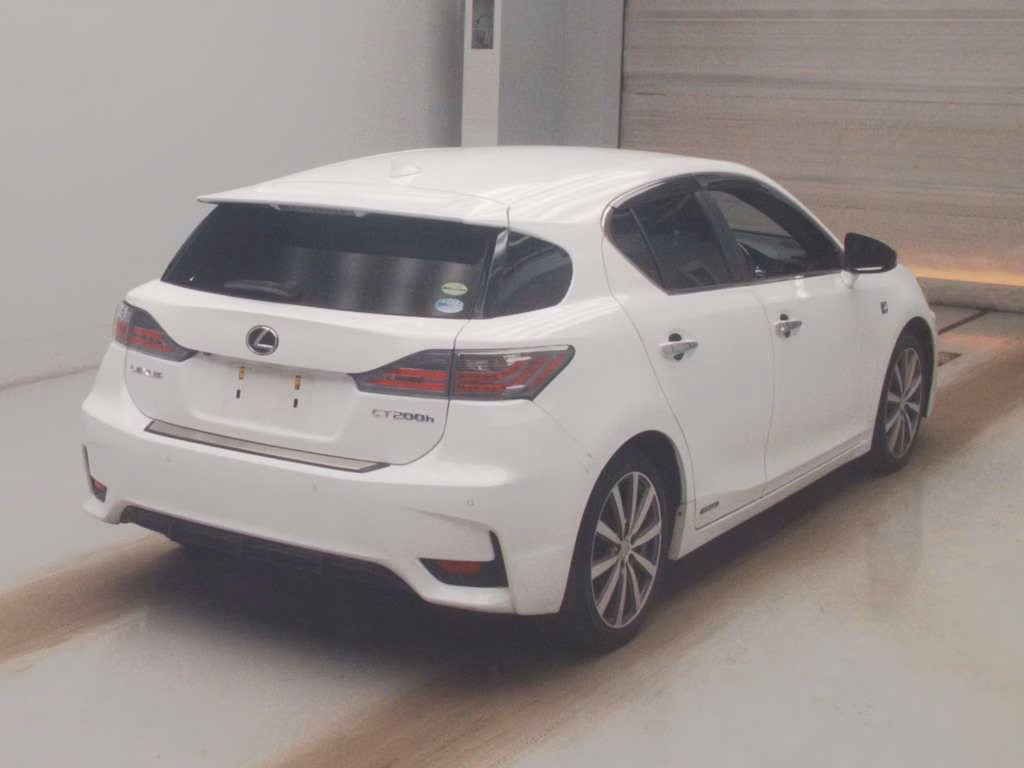 LEXUS CT200H
