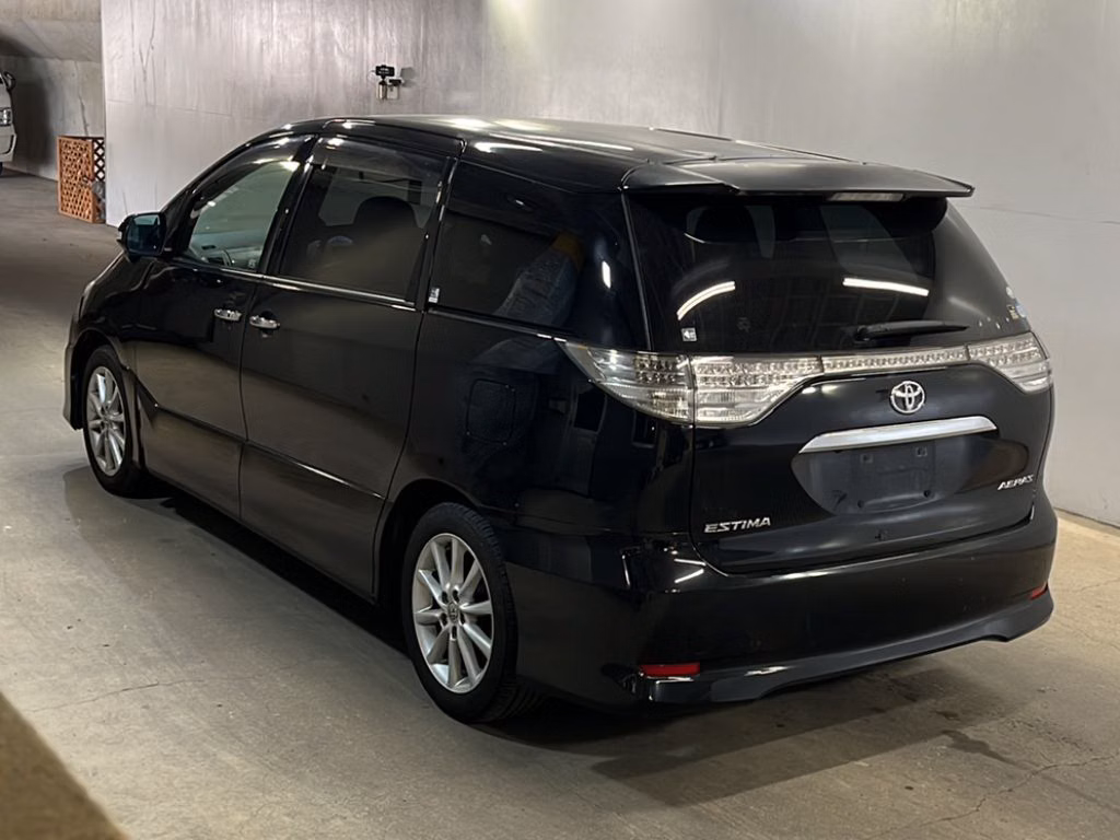 TOYOTA ESTIMA