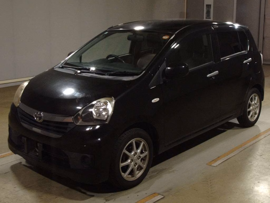 TOYOTA PIXIS EPOCH