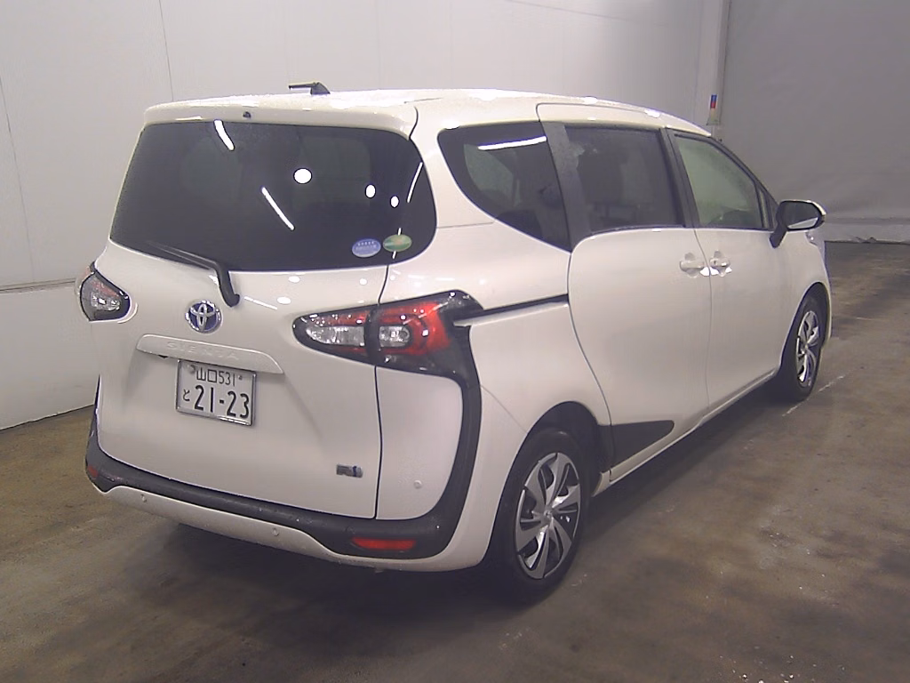 TOYOTA SIENTA