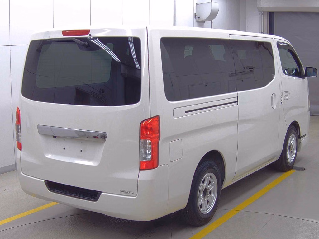 NISSAN NV350 CARAVAN