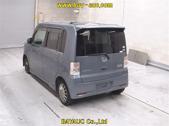 DAIHATSU MOVE CONTE