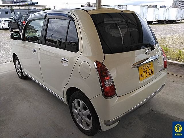 DAIHATSU MIRA GINO