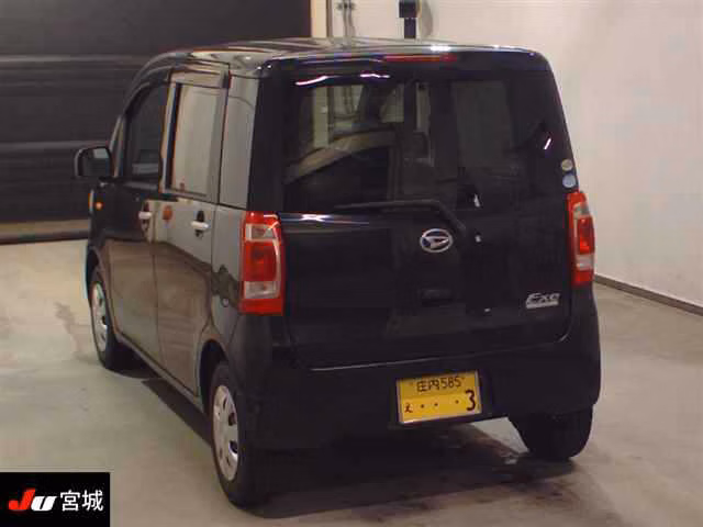 DAIHATSU TANTO EXE