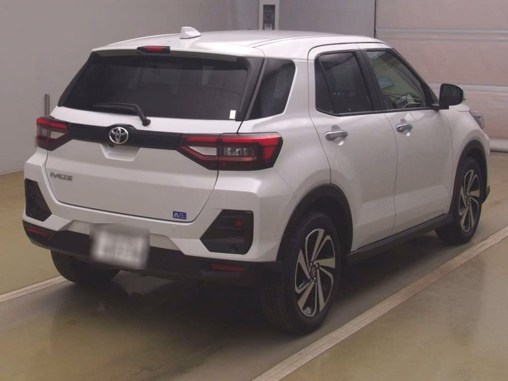 TOYOTA RAIZE