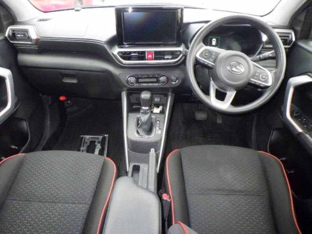 DAIHATSU ROCKY