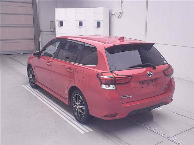 TOYOTA COROLLA FIELDER