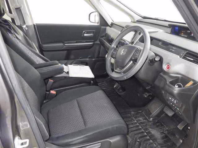 HONDA FREED+