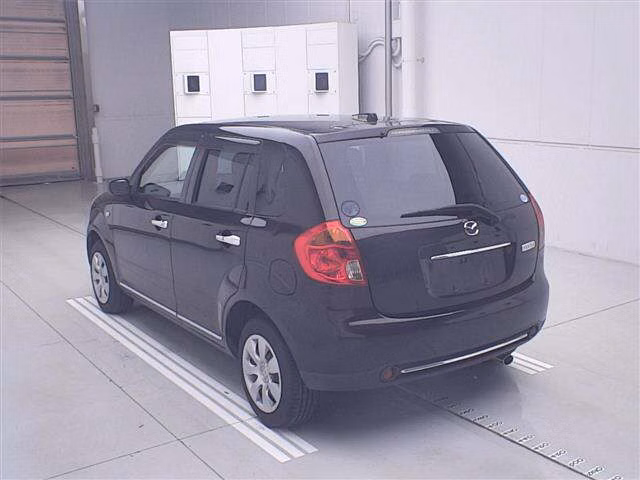 MAZDA VERISA