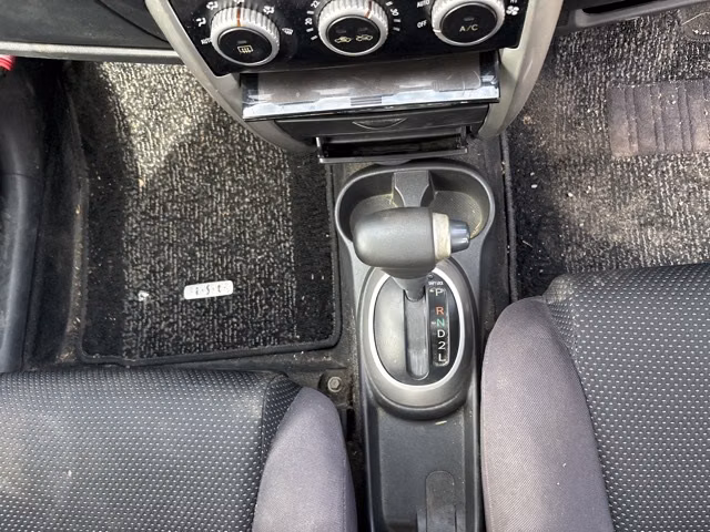 TOYOTA IST