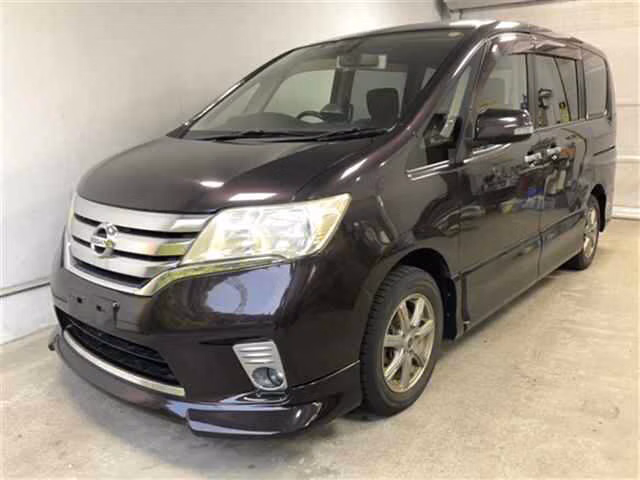 NISSAN SERENA