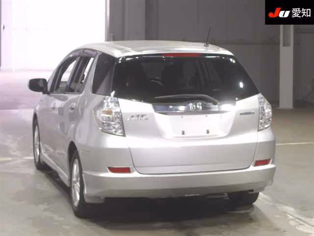 HONDA FIT SHUTTLE