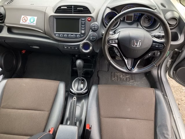 HONDA FIT SHUTTLE
