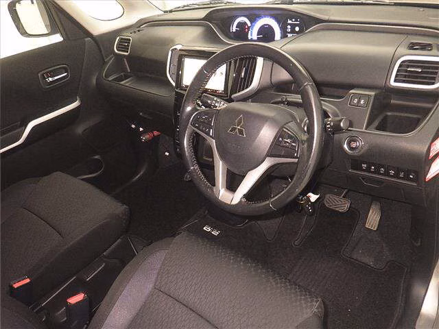 MITSUBISHI DELICA D:2