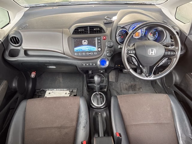 HONDA FIT SHUTTLE