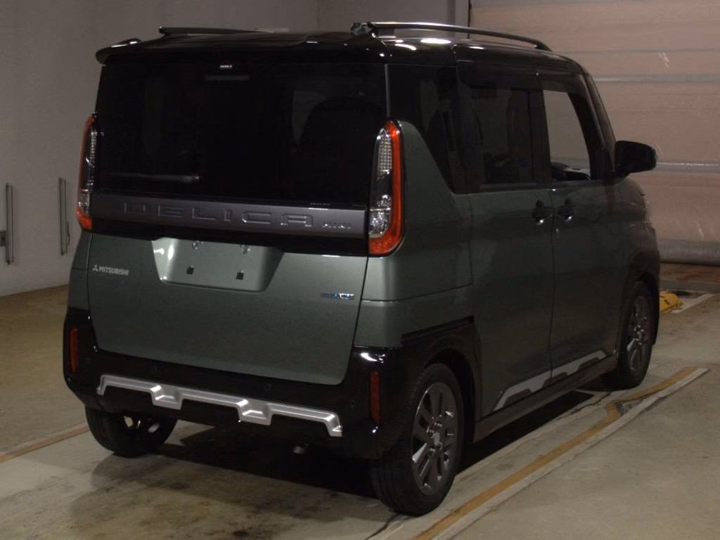 MITSUBISHI DELICA MINI