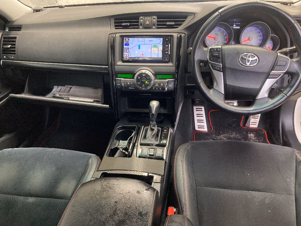 TOYOTA MARK X