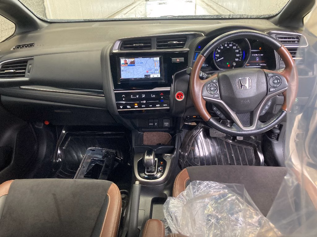 HONDA FIT