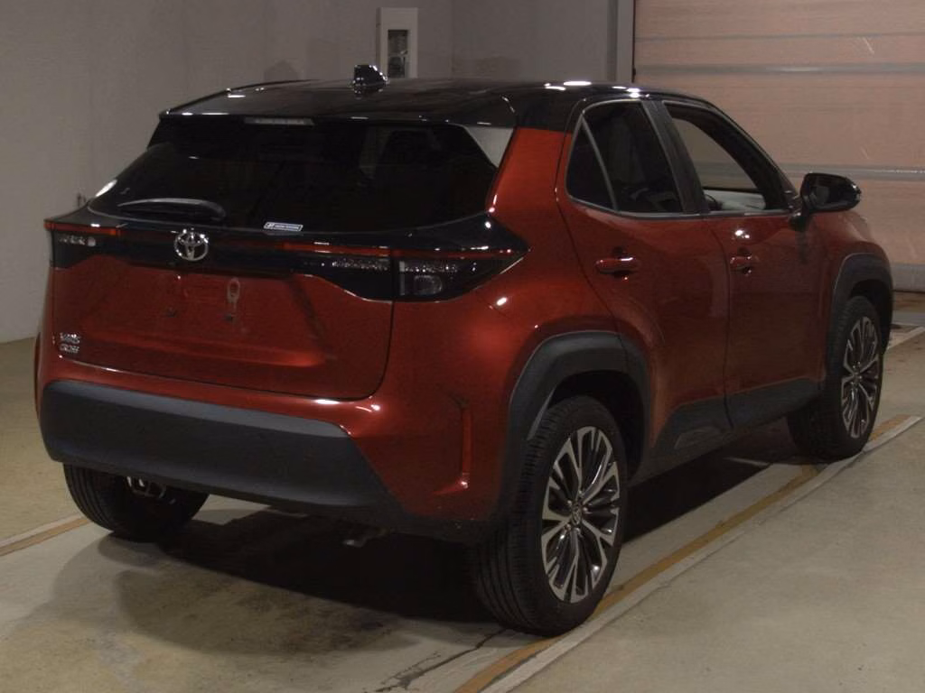 TOYOTA YARIS CROSS