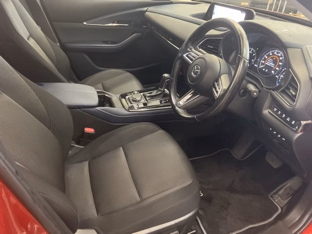 MAZDA CX-30