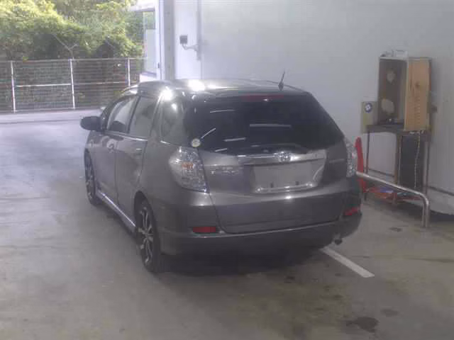 HONDA FIT SHUTTLE