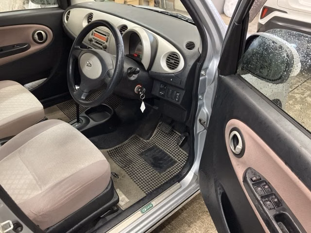 DAIHATSU MIRA GINO