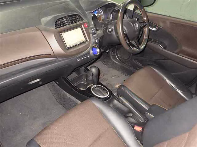 HONDA FIT SHUTTLE