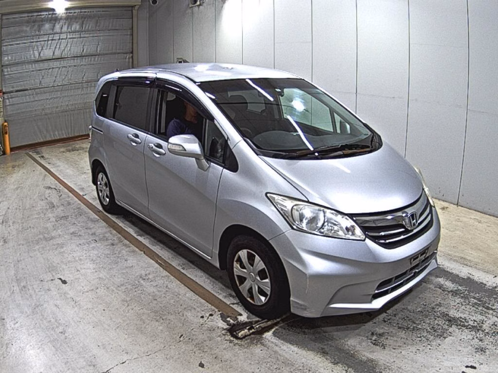 HONDA FREED